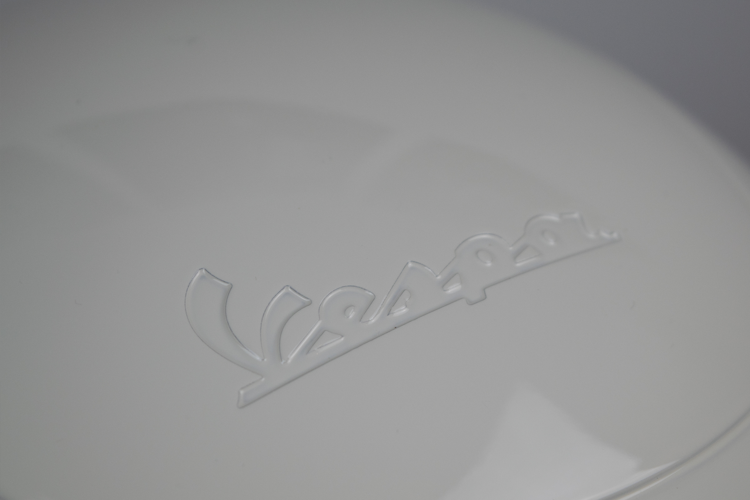Vespa jet helmet VJ white