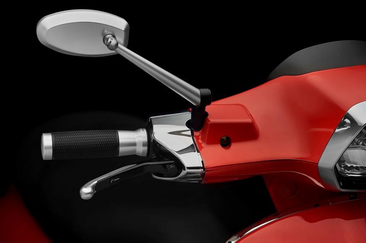 RIZOMA sports lever set for Vespa Primavera/Sprint/Elettrica, silver/black